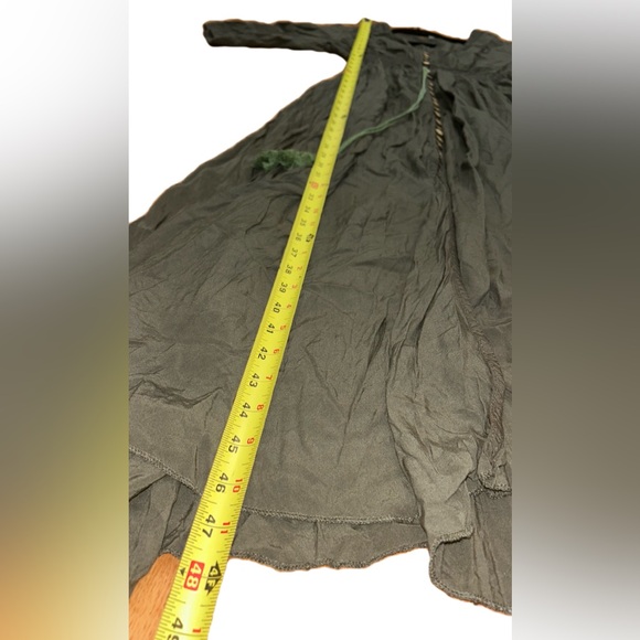 Olive Green Boho Maxi Dress with Button Front & Tassel Tie Size Medium - Picture 3 of 7